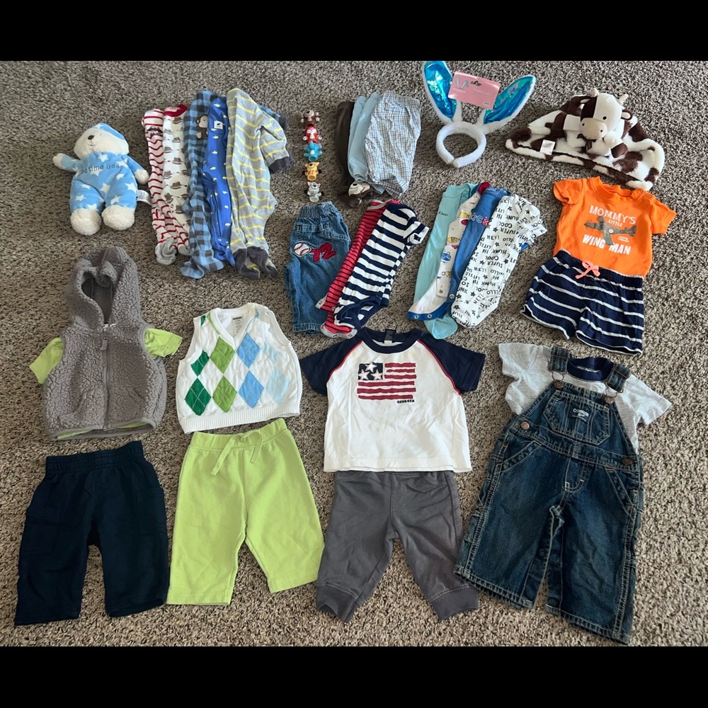 Huge Baby / Infant Bundle 3 & 3-6 Mo  Lot# 2.1